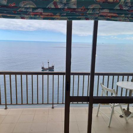 Ocean At Your Feet! Фуншал Екстериор снимка